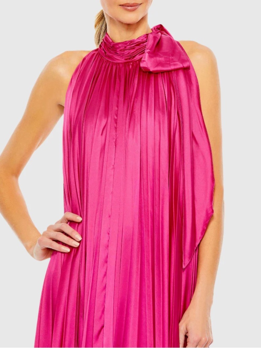 Mac Duggal Halter Neckline Bow Detail Pleated A-line Dress - Picture 2 of 3